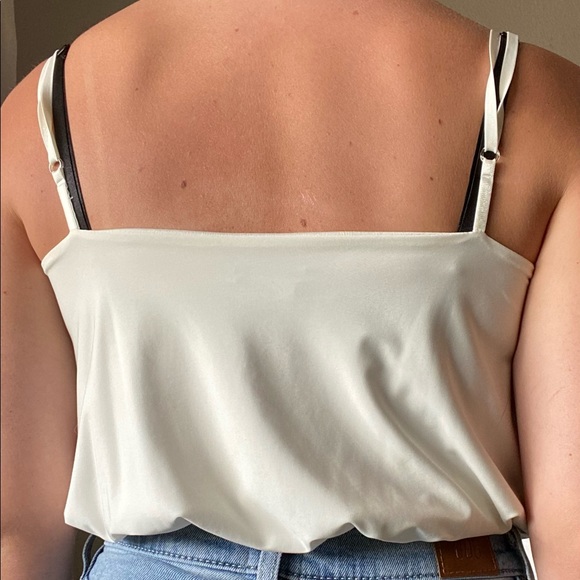 Boohoo White Bodysuit - Picture 2 of 3